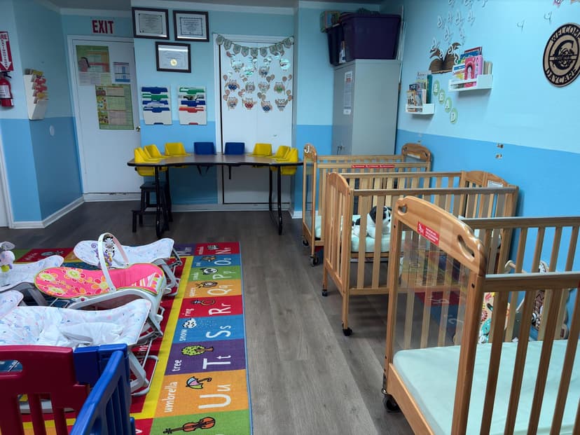 Chamitos daycare photo 15